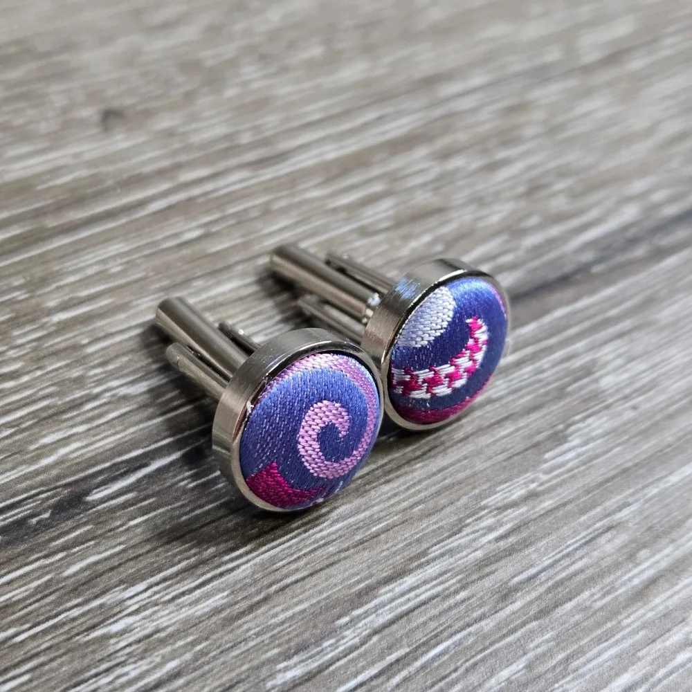 Vintage Silver Tone Round Purple Pink Silk Fabric Inlay Bullet Back Cufflinks